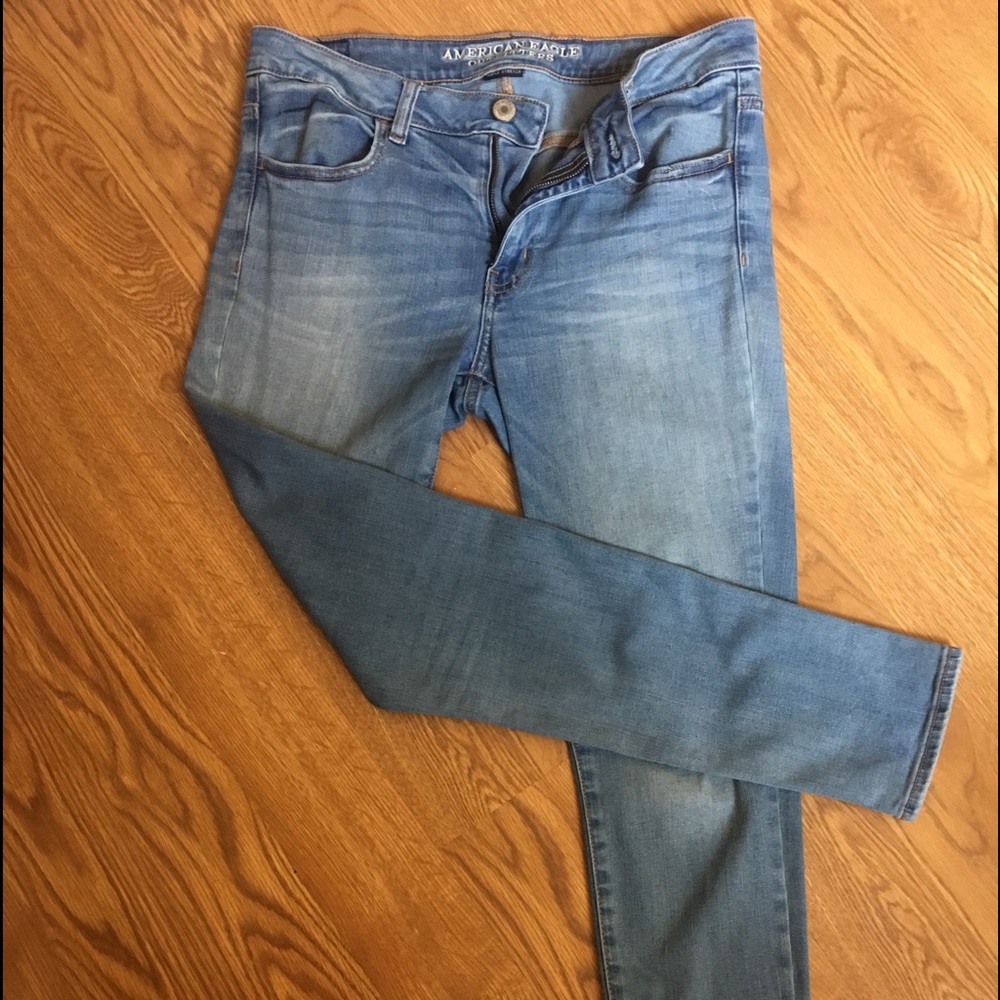 American Eagle ankle jeans size 12